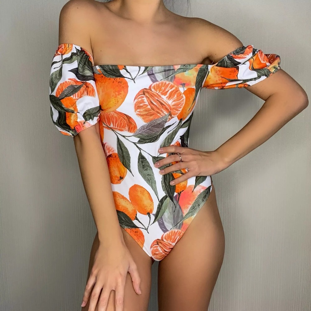 SWIMSUIT ORANGES